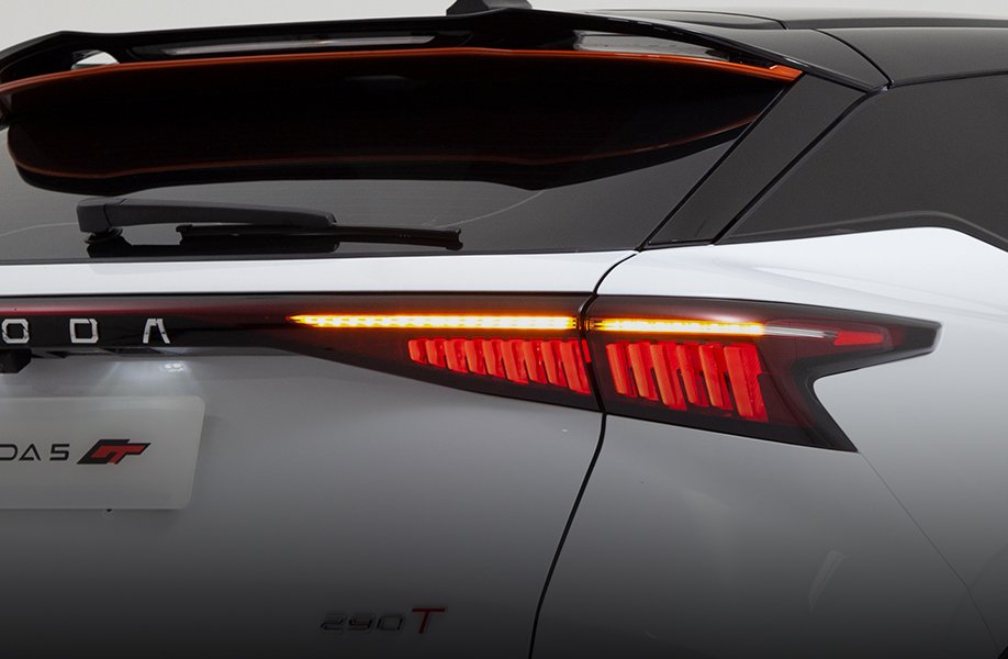 x-style-led-tail-light